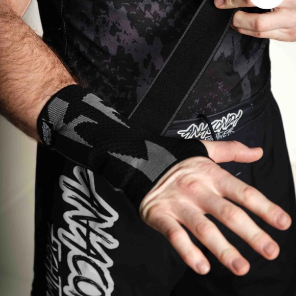 NWT Anaconda Fightwear Braces and Support - Picture 1 of 7